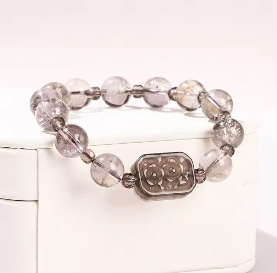 「新年限量、僅此一條」富貴花開🌸煙灰水晶驅邪避凶、驅除霉運、防小人、護身符🪬手鏈